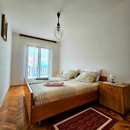 Apartman Agava Njivice Luaran gambar