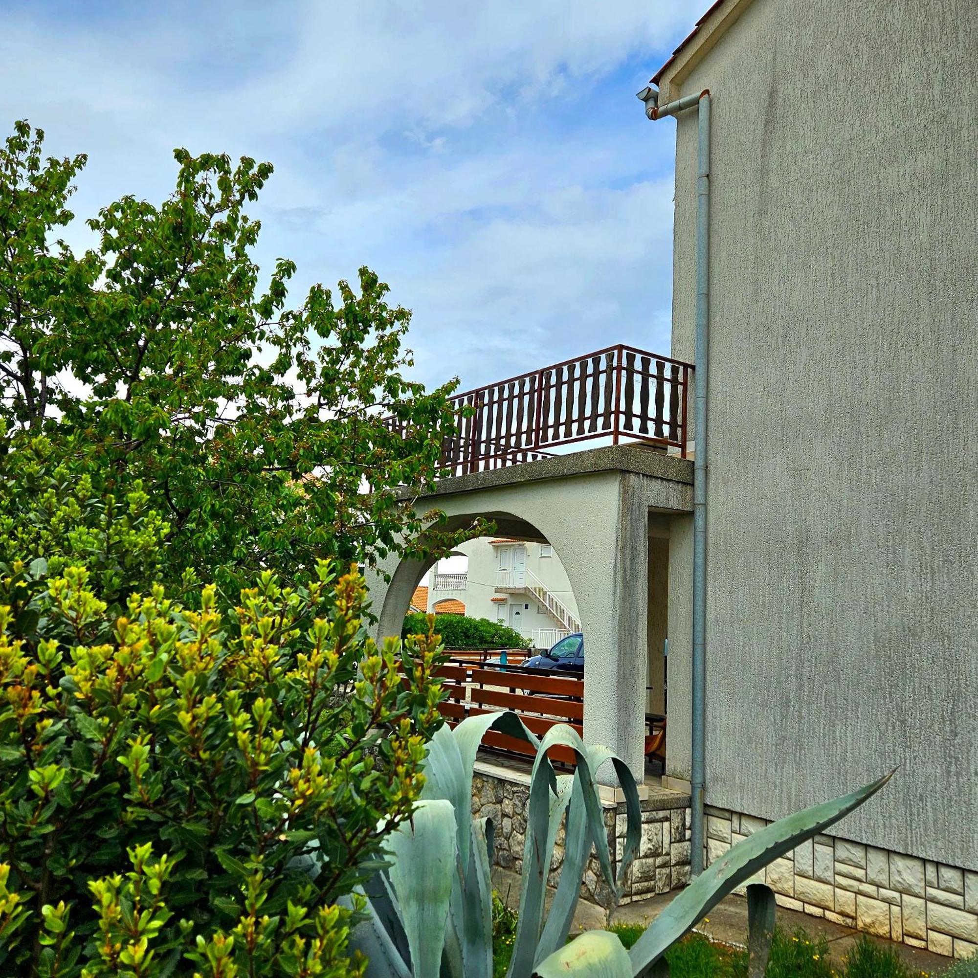 Apartman Agava Njivice Luaran gambar